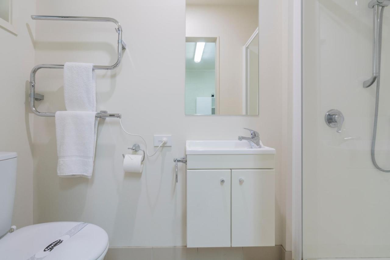 Ocean Serenity Apartments Whitianga Esterno foto