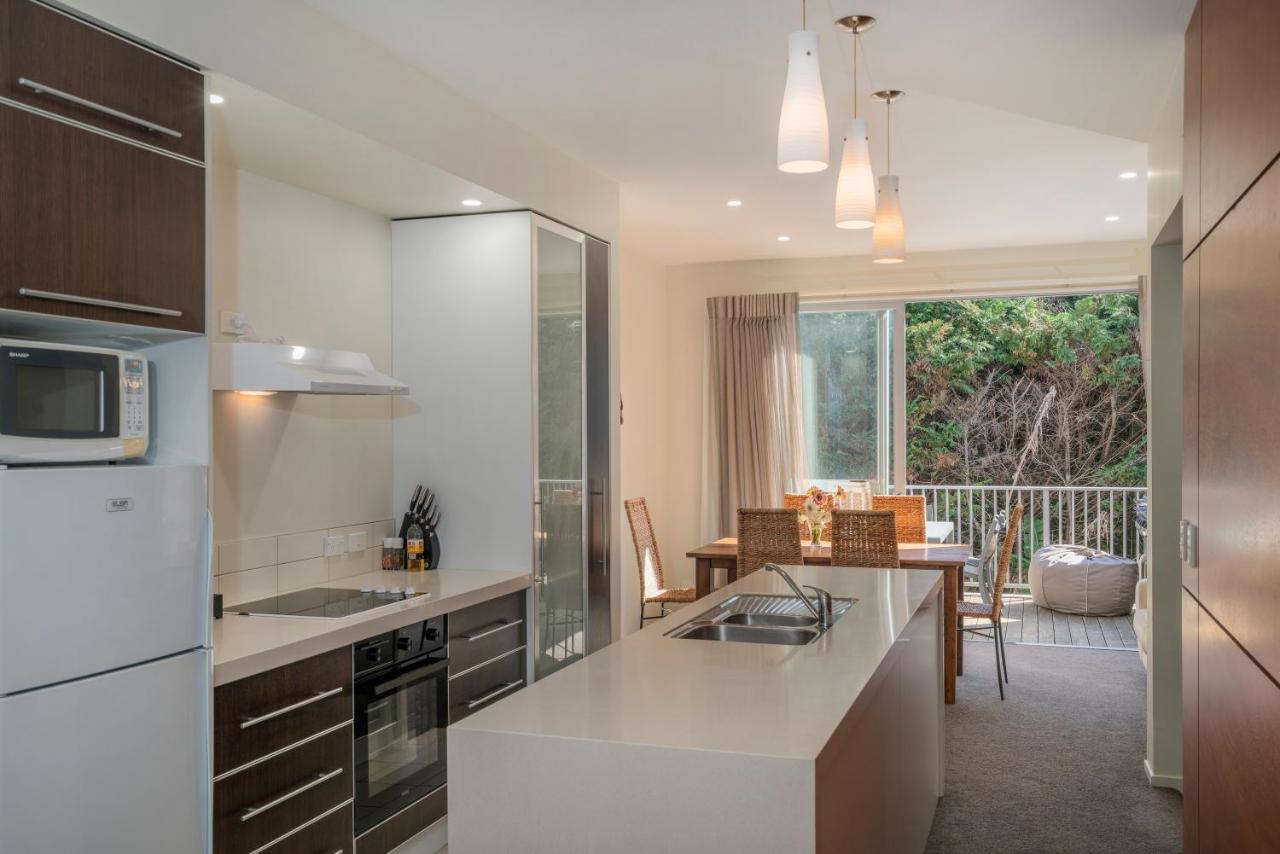 Ocean Serenity Apartments Whitianga Esterno foto