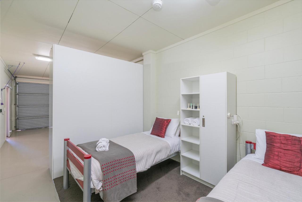 Ocean Serenity Apartments Whitianga Esterno foto