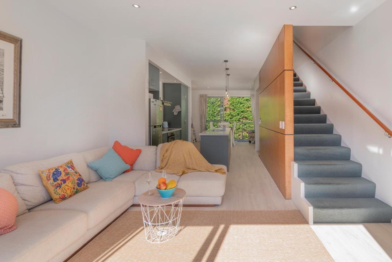 Ocean Serenity Apartments Whitianga Esterno foto