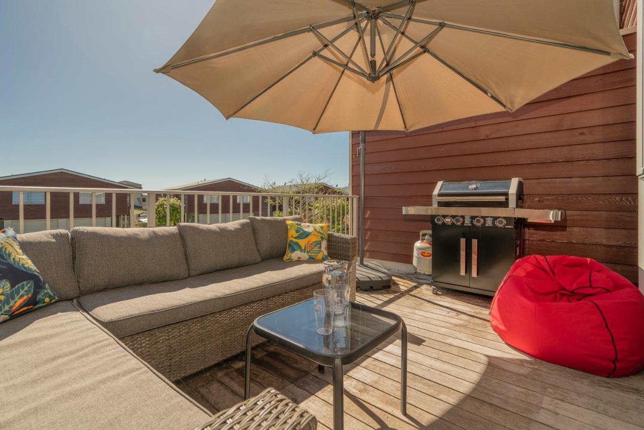 Ocean Serenity Apartments Whitianga Esterno foto