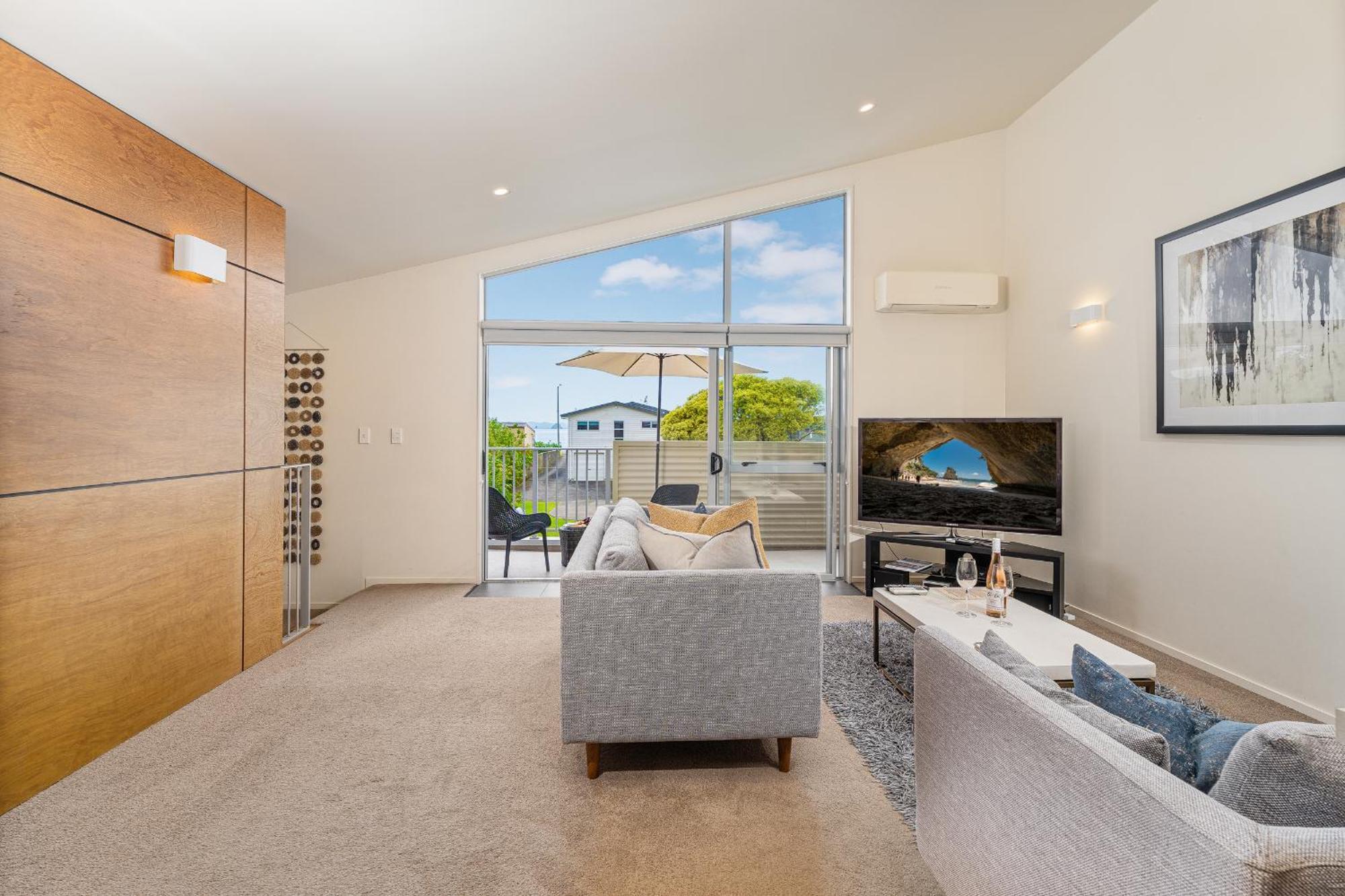 Ocean Serenity Apartments Whitianga Esterno foto